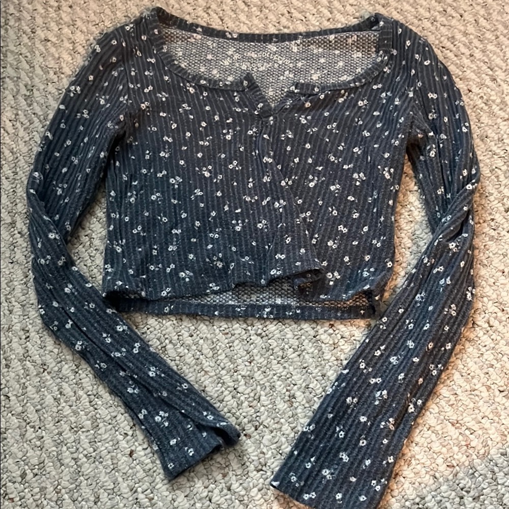 Collection B Gray Textured Tee - Small no refund or return